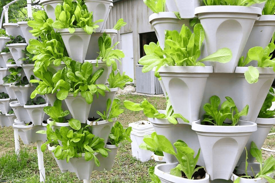 Flower Tower™ Vertical Stacking Plant Pots – marnetic